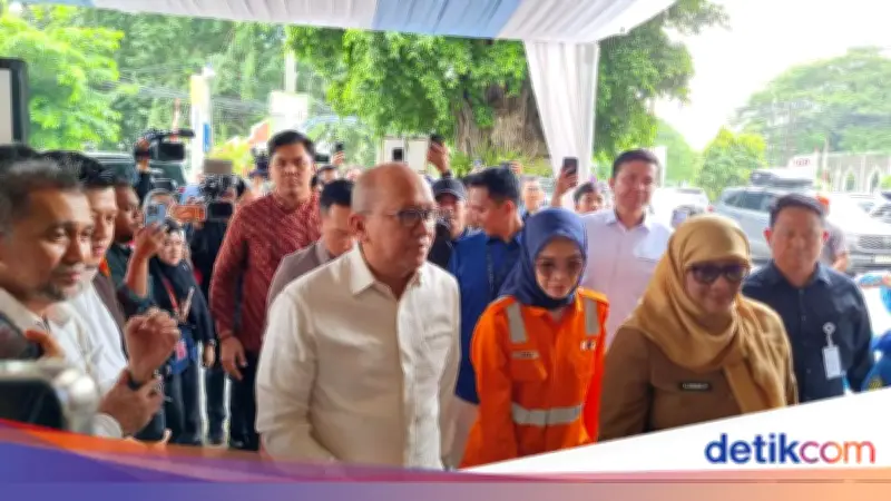 Rosan: 88 Korban Tabrakan Kereta di Bekasi Masuk RS, 28 Sudah Pulang