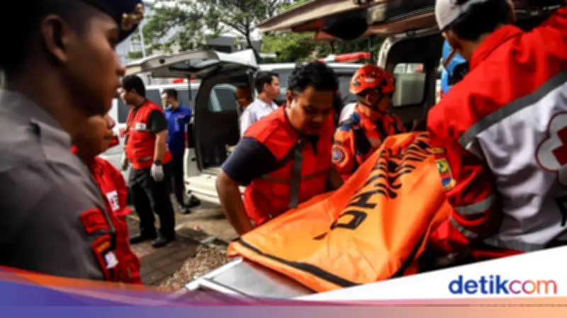 RS Polri Terima 10 Kantong Jenazah Korban Kecelakaan Kereta di Bekasi