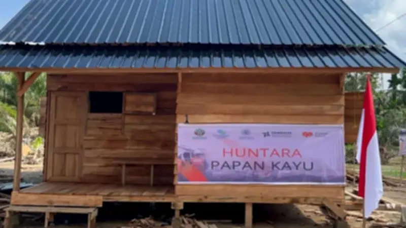 Satgas PRR Manfaatkan Kayu Hanyutan untuk Percepat Pemulihan Pascabencana Sumatra