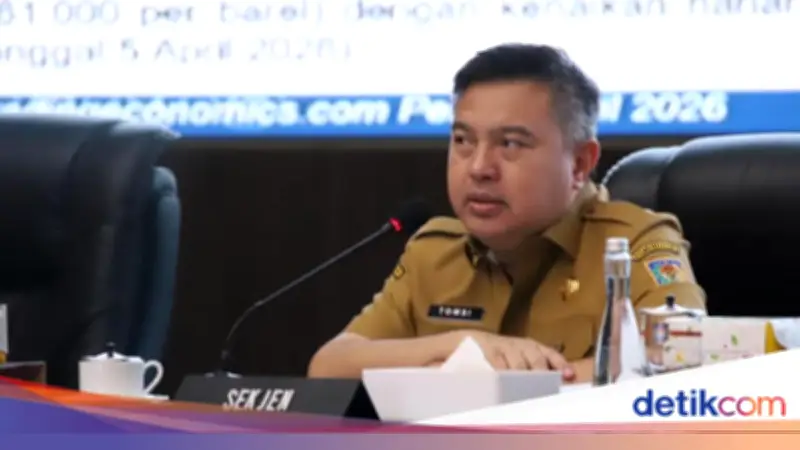 Sekjen Kemendagri Minta Pemda Pastikan Ketersediaan Cabai dan Bawang Merah