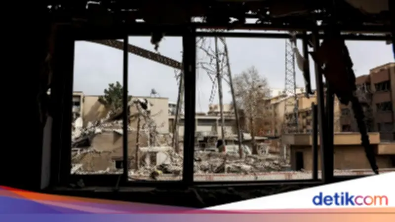 Serangan AS-Israel Rusak Ratusan Ribu Rumah dan Fasilitas Publik di Iran