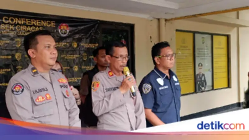 Sopir Angkot Lawan Arah dan Pecahkan Kaca Mobil di Jaktim Jadi Tersangka