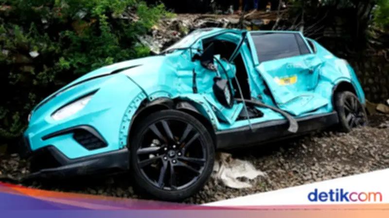 Sopir Taksi Hijau Diamankan Polisi Usai Kecelakaan Kereta di Bekasi