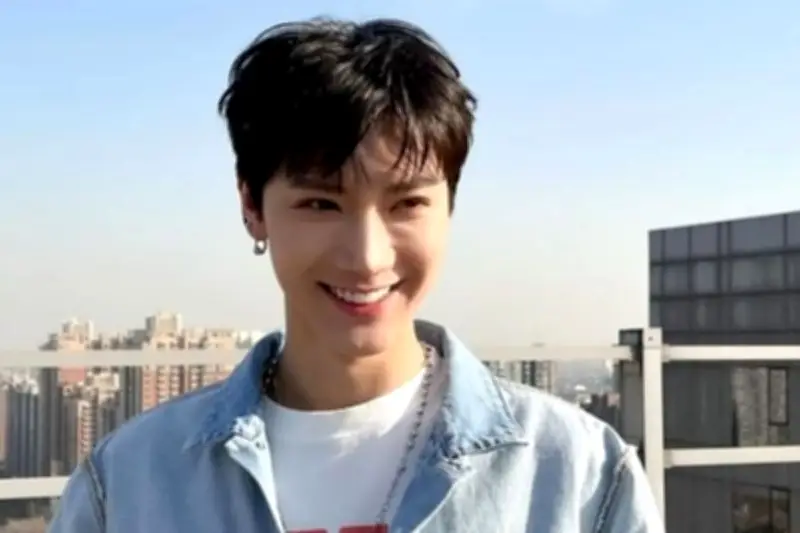 Ten NCT Pastikan Keluar dari SM Entertainment, Ungkap Perasaan Lewat Surat