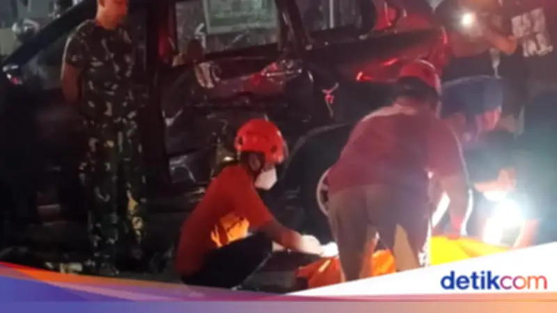 Tiga Remaja Tewas dalam Kecelakaan Beruntun di Bantul, Dua Motor Lawan Arus Tabrak Mobil