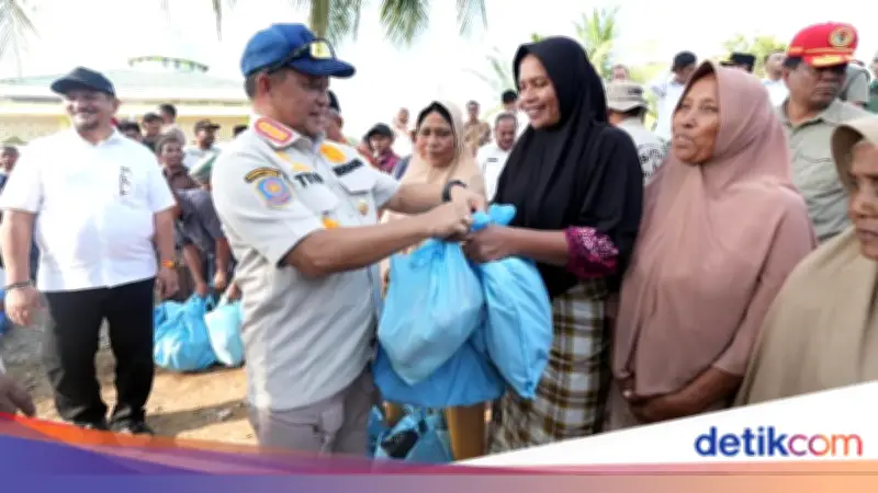 Tito Tinjau Aceh Tamiang, Pastikan Percepatan Penanganan Pengungsi Pascabencana