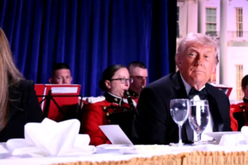 Trump dan Vance Dievakuasi Usai Insiden Penembakan di Washington