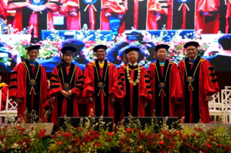 UPH Kukuhkan 5 Guru Besar, Hadirkan Amunisi Intelektual dan Solusi Bagi Bangsa