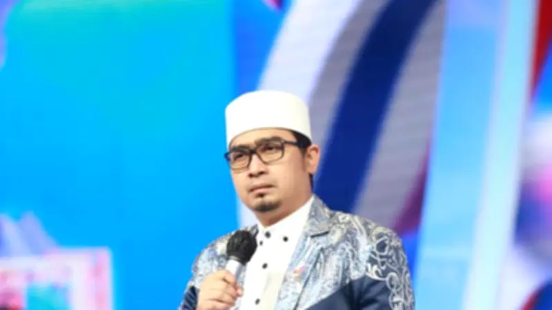 Ustaz Solmed Laporkan Lebih dari 10 Akun Medsos ke Polda Metro Jaya atas Dugaan Pencemaran Nama Baik