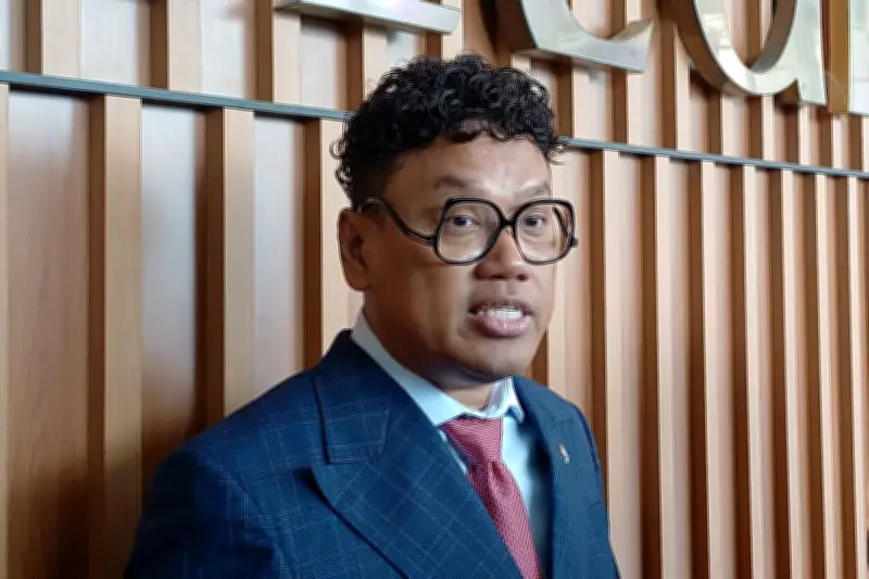 Uya Kuya Laporkan Akun Media Sosial yang Sebarkan Hoaks Dapur MBG