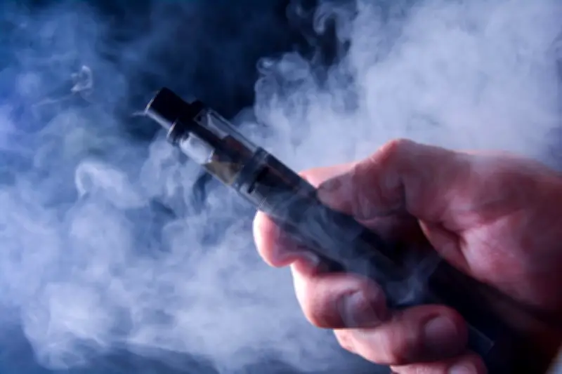 Vape di Kalangan Remaja: Dari Nikotin Hingga Ancaman Narkotika