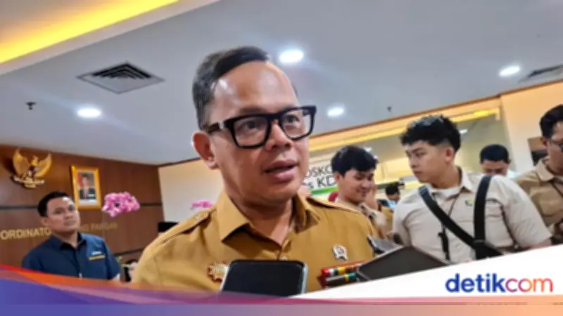 Wamendagri Luruskan: KTP Hilang Bukan Kena Denda, tapi Biaya Cetak Ulang