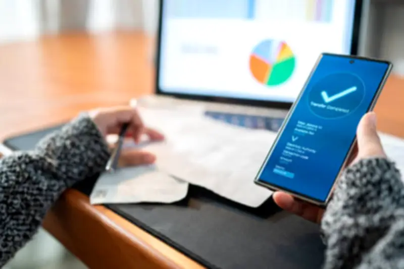 Waspada Pinjol Ilegal, OJK Rilis Daftar Layanan Pinjaman Online Legal April 2026