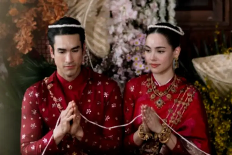 Yaya Urassaya dan Nadech Kugimiya Resmi Menikah Setelah 15 Tahun Berpacaran