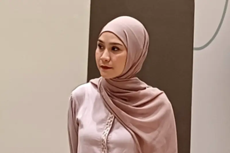 Zaskia Adya Mecca Kecewa Sidang Kasus Pemukulan Staf oleh Oknum TNI Batal Mendadak