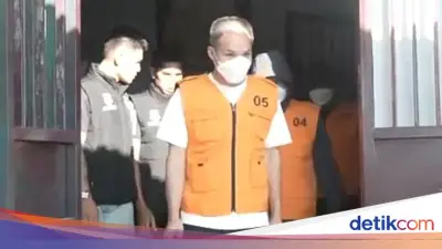 4 WN China Dideportasi dari Gorontalo Bawa Sampel Tanah Pertambangan