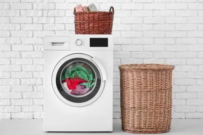 7 Kebiasaan Mencuci yang Bikin Mesin Cuci Cepat Rusak, Hindari!