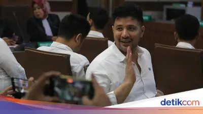 Ammar Zoni Diupah Rp10 Juta Edarkan 100 Gram Sabu di Rutan Salemba