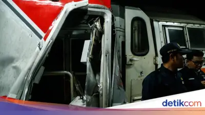 Basarnas Ungkap Kendala Evakuasi Korban Tabrakan Dua Kereta di Bekasi