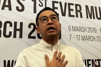 Billboard Film 'Aku Harus Mati' Diturunkan Malam Ini Usai Kontroversi Media Sosial