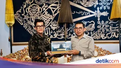 Fadli Zon Dorong Keraton Kasepuhan Cirebon Jadi Pusat Edukasi Budaya Nasional