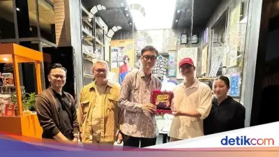 JNE Dukung Ekosistem Kreatif, Jadi Mitra Logistik Eksklusif 'Let Them Eat Art'