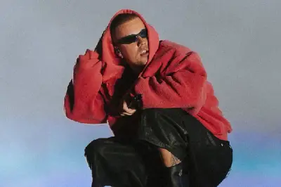 Justin Bieber Tampil Unik di Coachella 2026 dengan Konsep Nostalgia YouTube