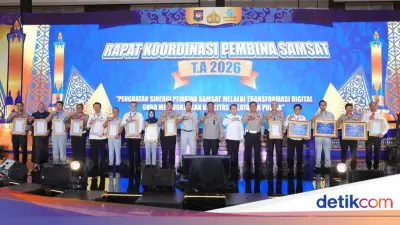 Kakorlantas Beri Penghargaan ke Polda Atas Inovasi Samsat