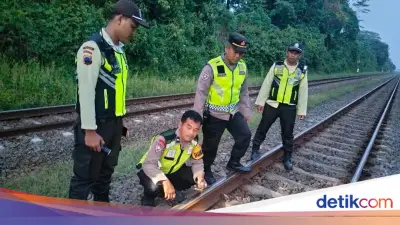 Pria Tanpa Identitas Tewas Tertabrak Kereta di Batang, Jateng