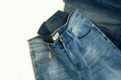 Tips Mencegah Pakaian Gelap Luntur dan Pudar Saat Dicuci