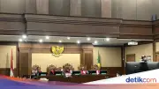 Nadiem Sakit Dirawat di RS, Pengacara Minta Sidang Chromebook Tetap Lanjut