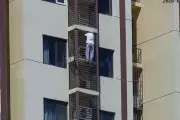 Nenek 89 Tahun di Beijing Panjat Turun dari Lantai 27 Apartemen