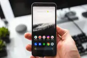 Pembatasan Gadget Diberlakukan di Sekolah Jawa Timur Mulai April 2026