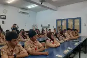 Pemerintah Dorong Lulusan SMK Kuasai Bahasa Asing untuk Daya Saing Global