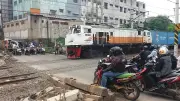 Pemkot Bekasi Mulai Benahi Perlintasan Kereta Tak Resmi dengan Alarm Suara