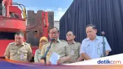 Sampah Kramat Jati Masih Menumpuk, Pramono Targetkan Beres dalam Sepekan