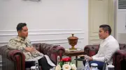 Seskab Teddy Bertemu Wapres Gibran 1,5 Jam di Istana Wapres, Bahas Perkembangan Terkini