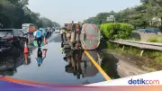Truk Tangki Air Terbalik di Tol Jagorawi, Lalu Lintas Sempat Tersendat