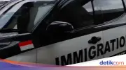 Warga Belgia Viral Lompat ke Laut Pakai Motor Rental di Bali Dideportasi