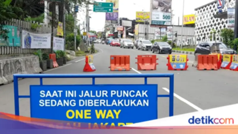 22 Ribu Kendaraan Melintas di Puncak Bogor, One Way Arah Jakarta Diterapkan