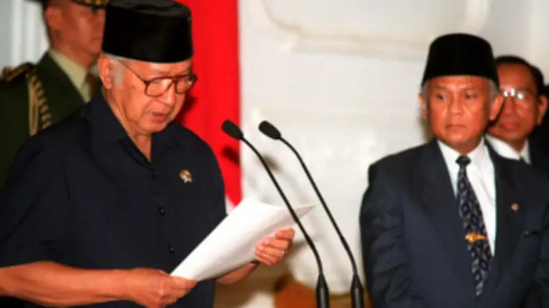 28 Tahun Reformasi: Detik-detik Soeharto Mundur dari Kursi Presiden
