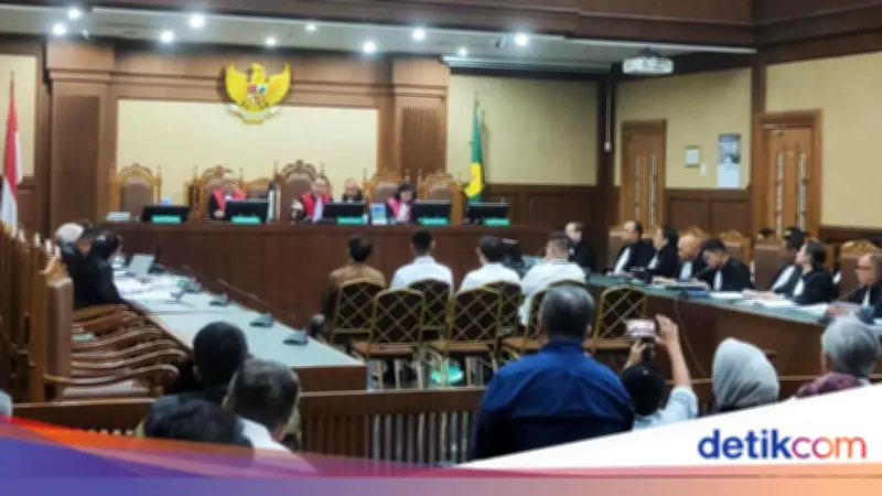 8 Terdakwa Korupsi Kredit Ekspor LPEI Rugikan Negara Rp 992,8 Miliar