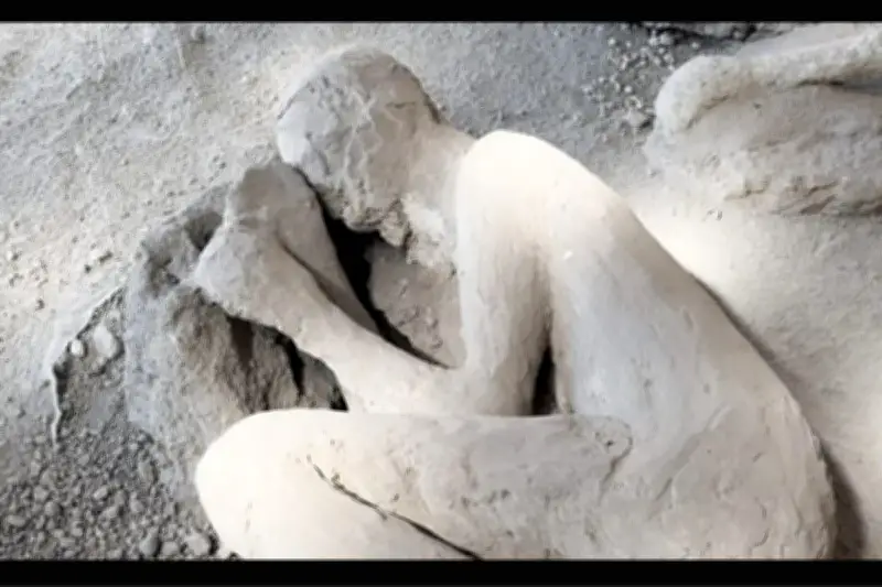 Analisis Baru Ungkap Pria di Pompeii adalah Dokter, Bawa Peralatan Medis