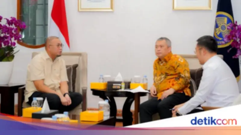 Andre Rosiade Pastikan Anggaran 165 Penjaga Perlintasan KA Sumbar Aman