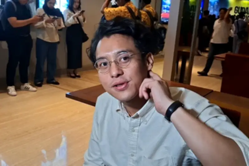 Ardhito Pramono Santai Tanggapi Tudingan Gimmick Hubungan dengan Davina Karamoy