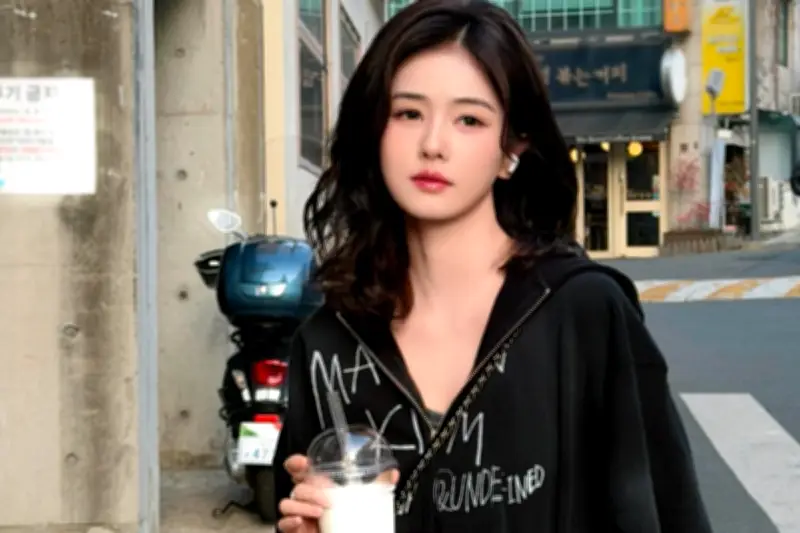 Bai Lu Dituduh Tak Sopan di Variety Show Keep Running
