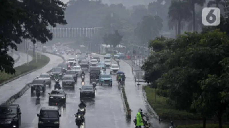 Banjir Rendam 12 RT di Jaksel Akibat Hujan Deras dan Luapan Kali Krukut