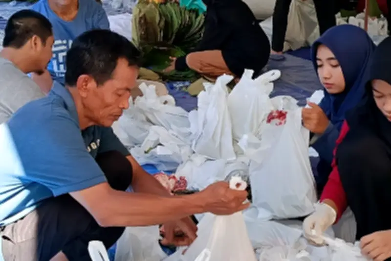 Berapa Kg Daging Kurban Ideal per Orang? Ini Anjurannya