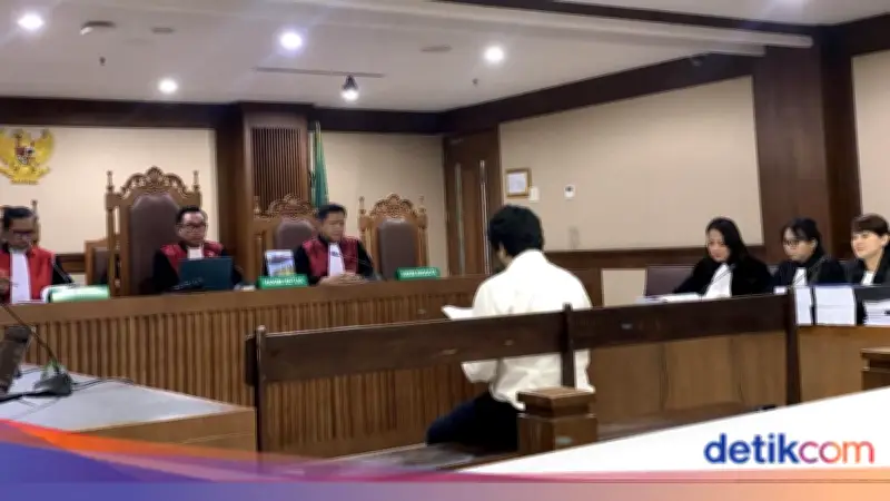 Bos Terra Drone Baca Pleidoi: Kebakaran Titik Terkelam Hidup Saya