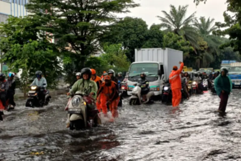 BPBD DKI Tetapkan Siaga 1 Banjir di Pintu Air Angke Hulu, TMA Capai 350 cm